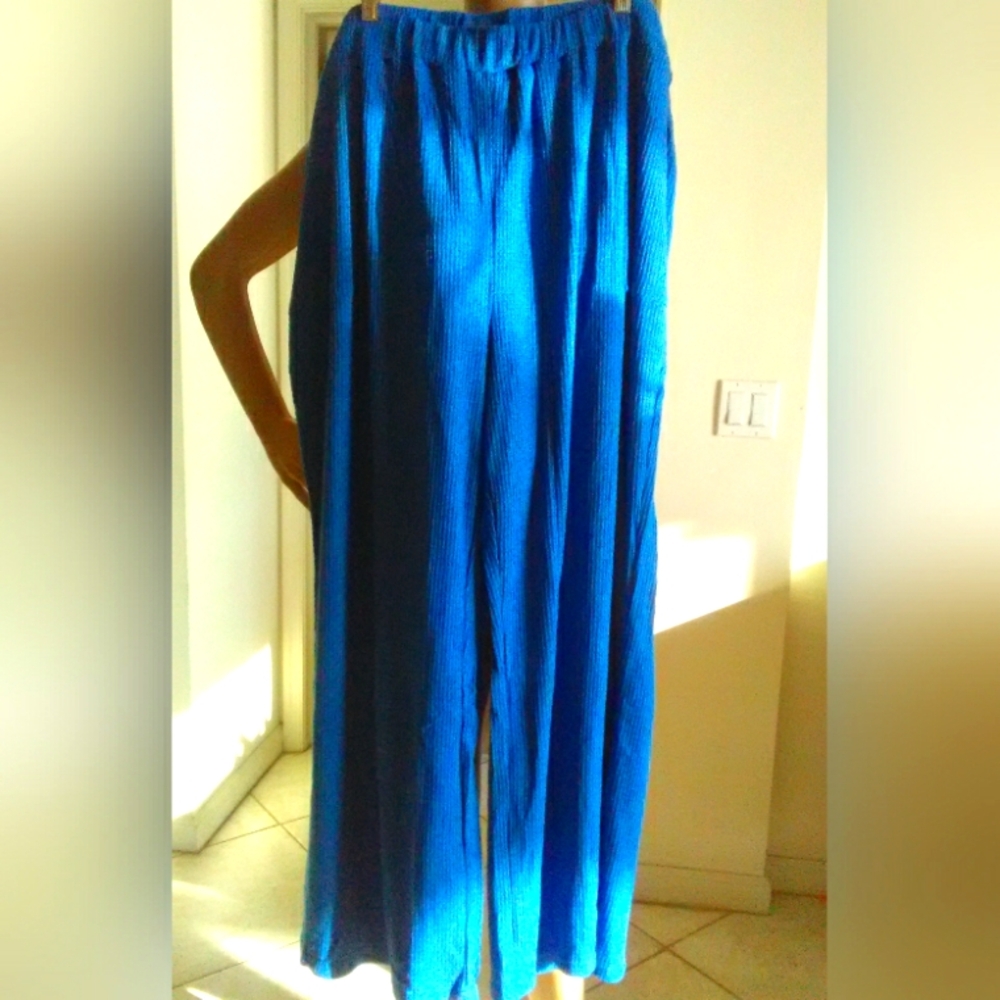 BNWOT LADIES LOUNGE PANTS BY RETREAT BLUE W/ PKTS WIDE LOOSE LEG SZ. 3X